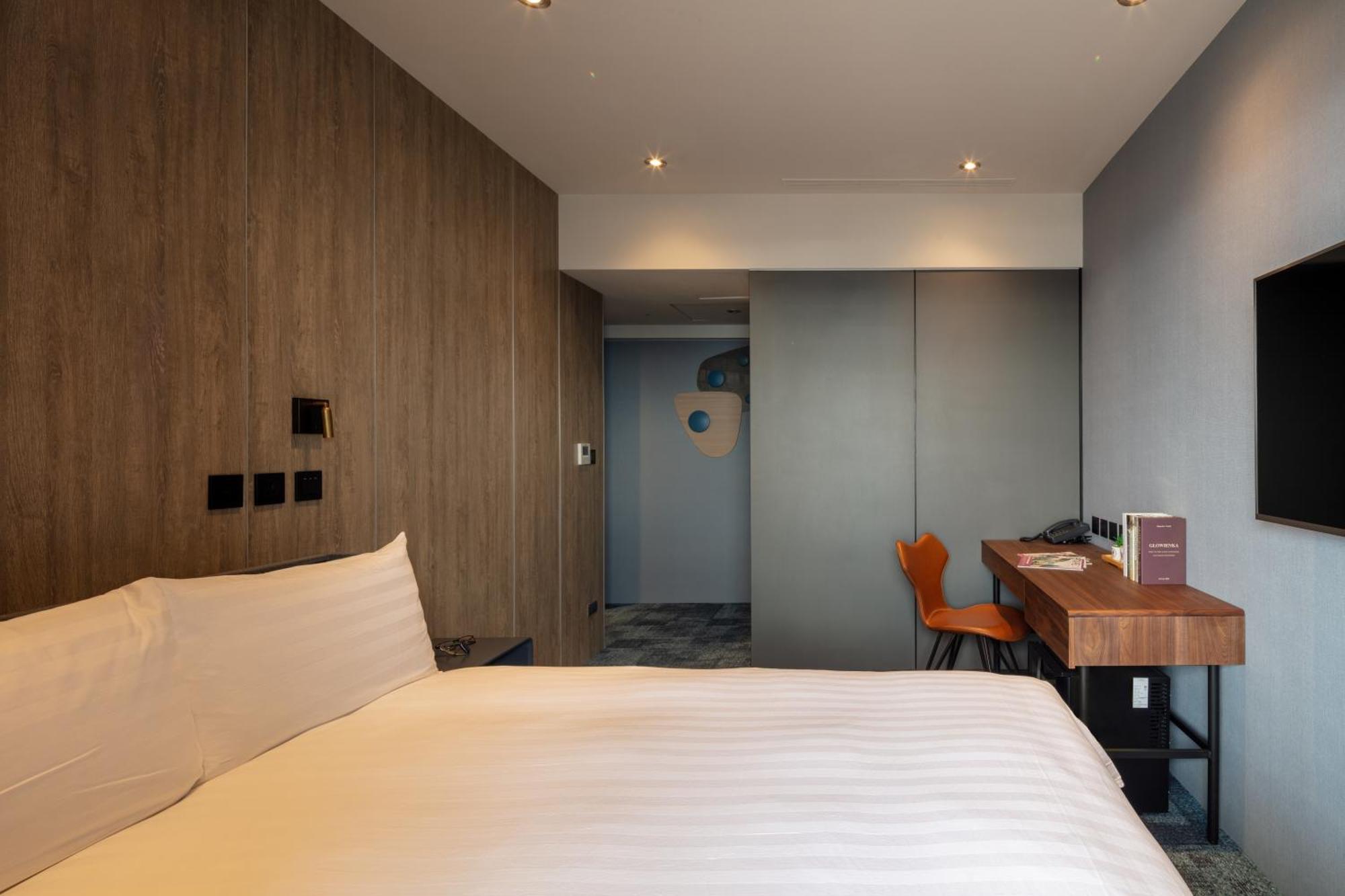 Roaders Plus Hotel - Taipei Station Quarto foto