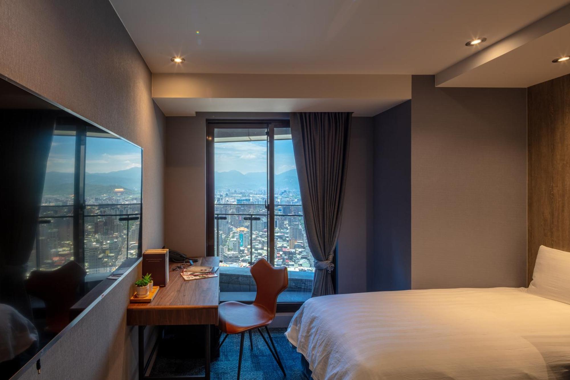Roaders Plus Hotel - Taipei Station Quarto foto
