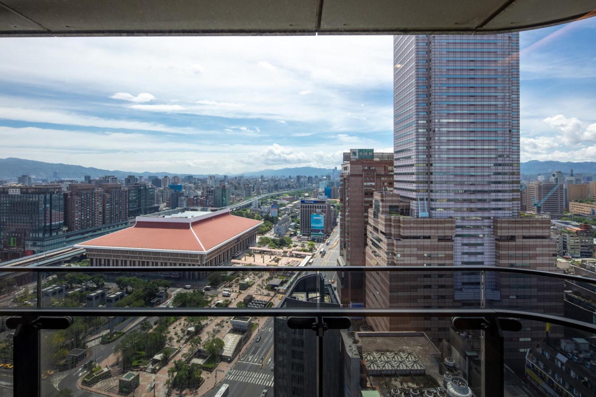 Roaders Plus Hotel - Taipei Station Quarto foto